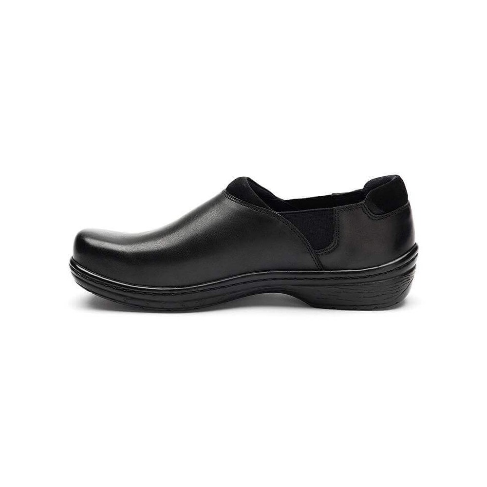 stylish slip resistant shoes mens