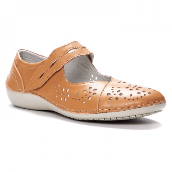Propet Calista - Women's Comfort Casual Shoes