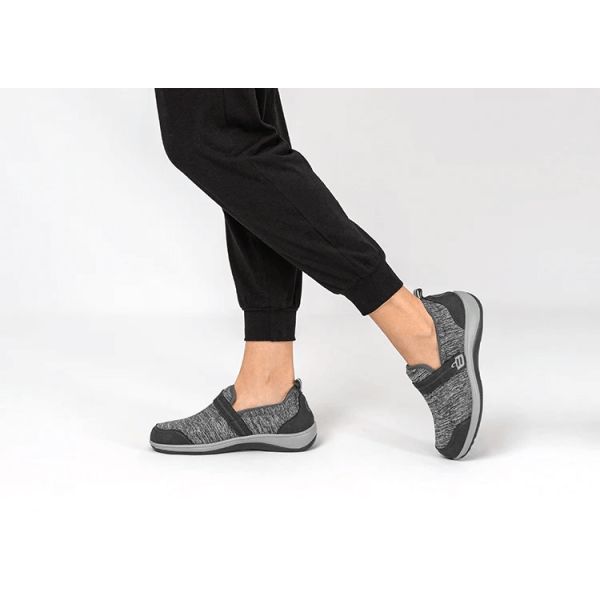Orthofeet Quincy Women's Stretch SlipOn Shoes Flow Feet