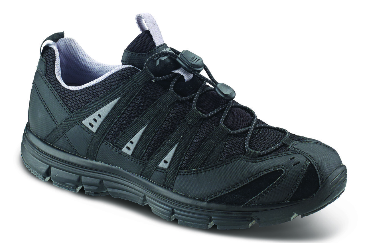 apex athletic shoes