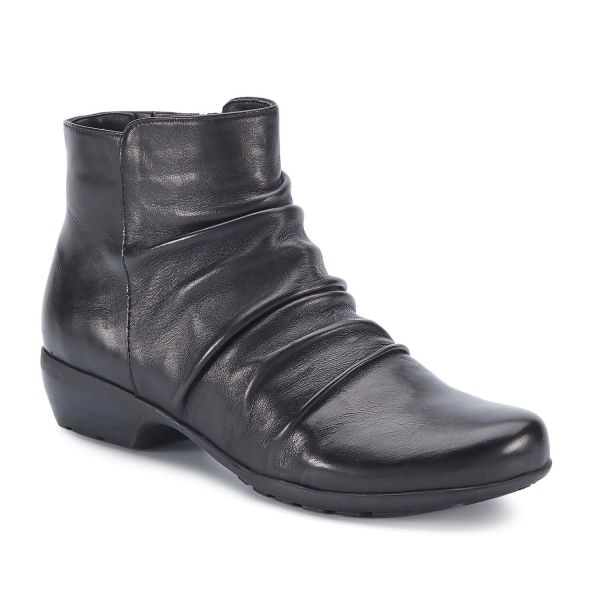 Ladies ruched hotsell ankle boots