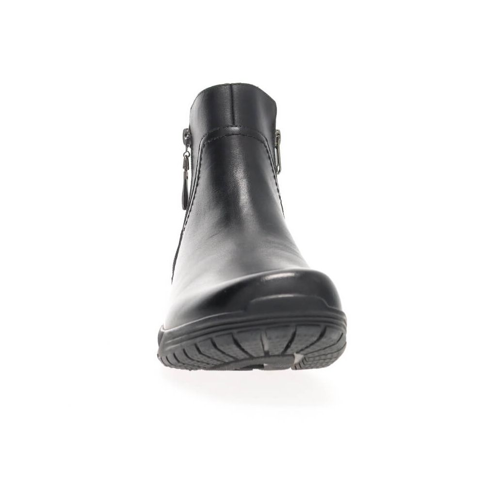 Propet Delphi Women's Stability Weather-Resistant Boots Flow Feet