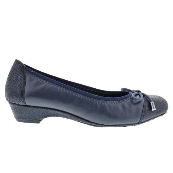 Ros Hommerson Tasha - Women's Flat Leather Dress Shoes Navy Sheep/Iguana - photo 8
