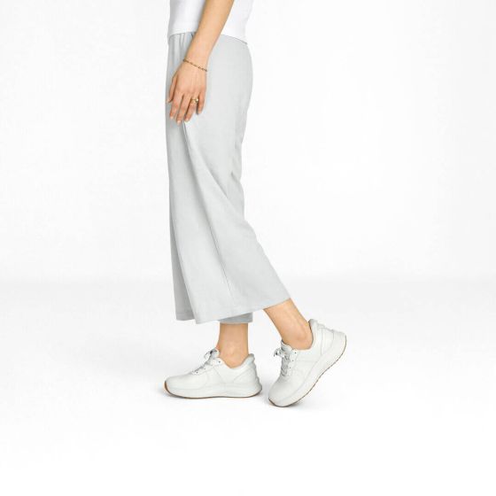 Orthofeet Stride - Women's Hands-Free Shoe