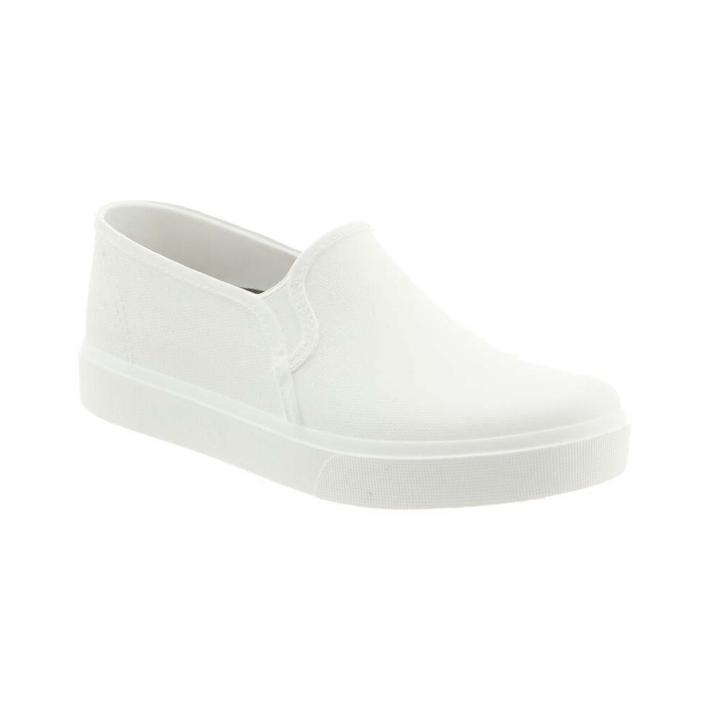 white slip resistant shoes
